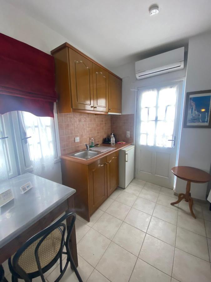 Aeolos Apartments Akrotiri  Ngoại thất bức ảnh